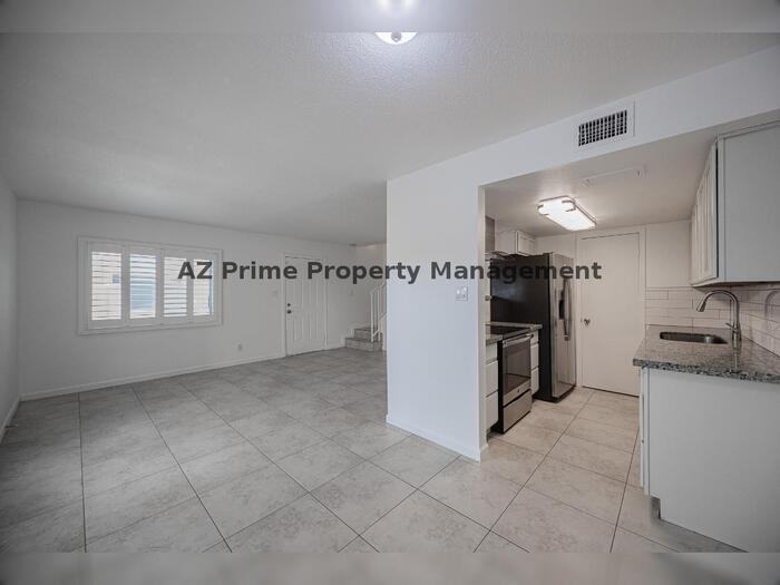 4615 E Jones Ave - Photo 7 of 23