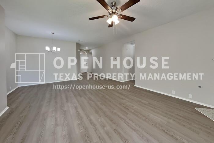 6715 Atasca South Ct - Photo 5 of 20