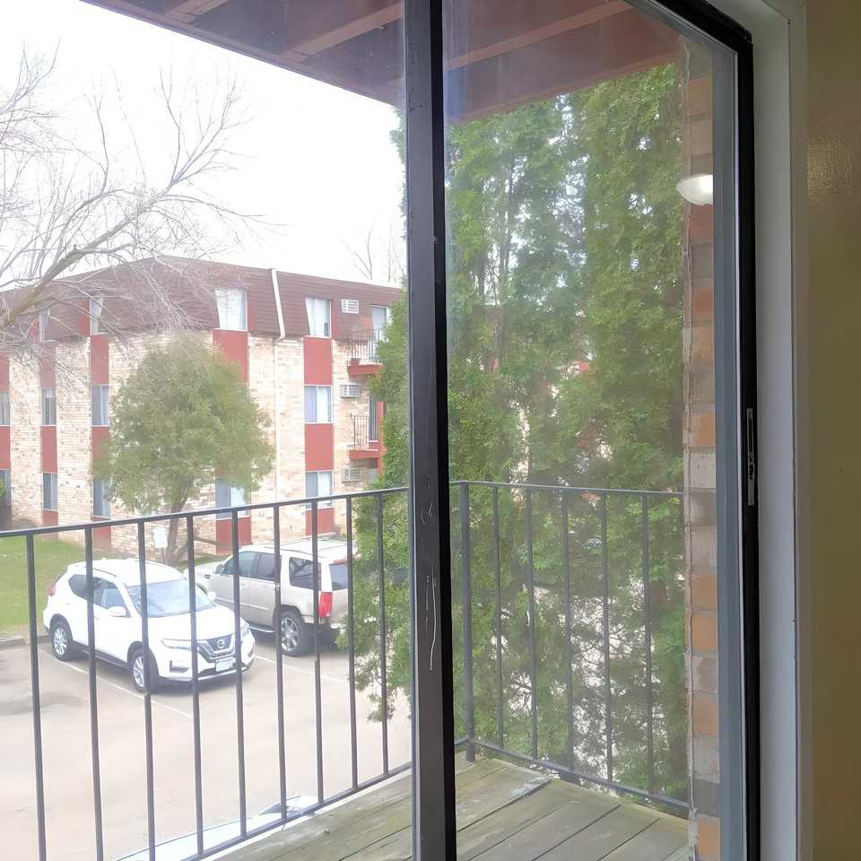 1865 Magnolia Ave E #1865-202 - Photo 3 of 20