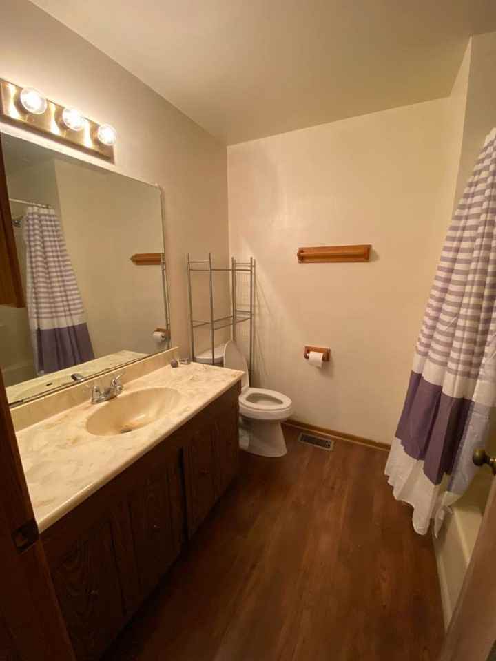 72 W Washington Street - Photo 2 of 8