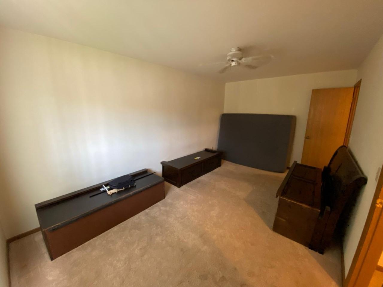 72 W Washington Street - Photo 4 of 8