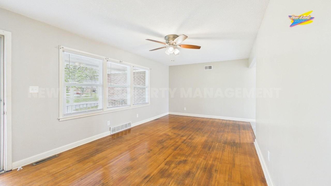 886 S Fabrique Dr - Photo 7 of 20