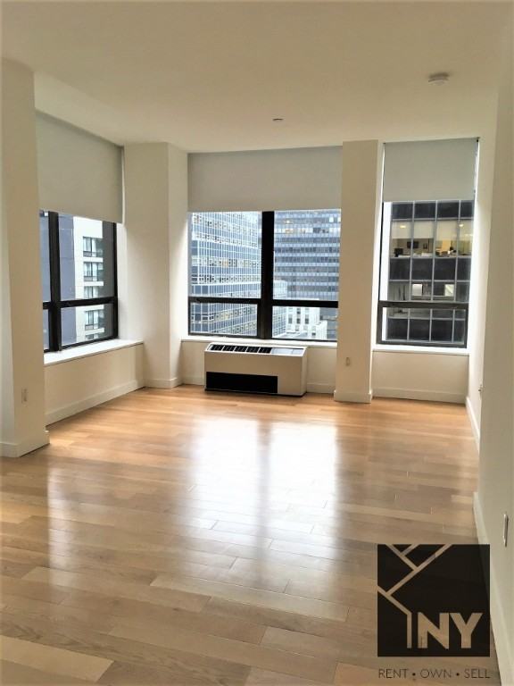 128 Water St #1419