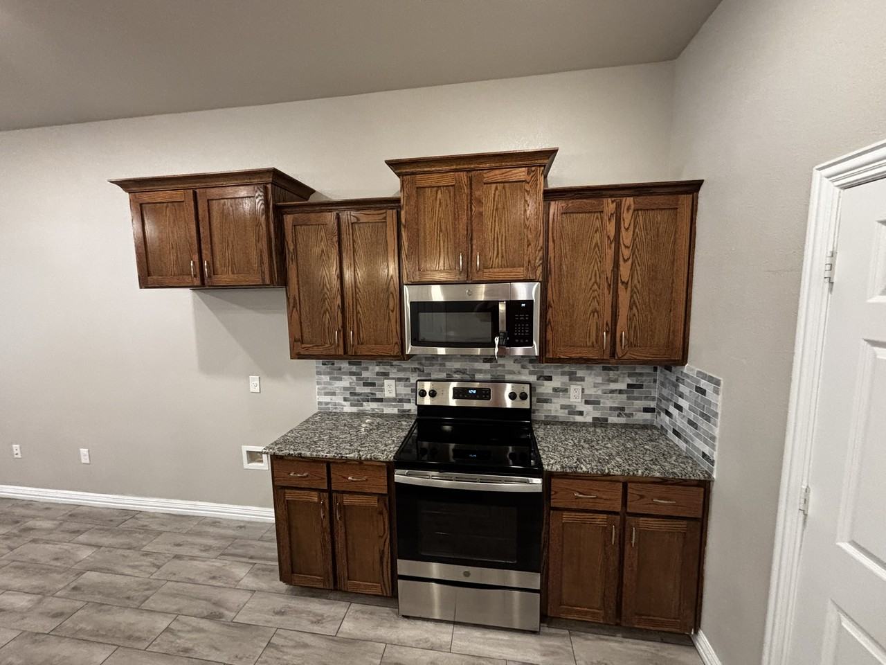 3306 South 13th Street - Photo 5 of 25