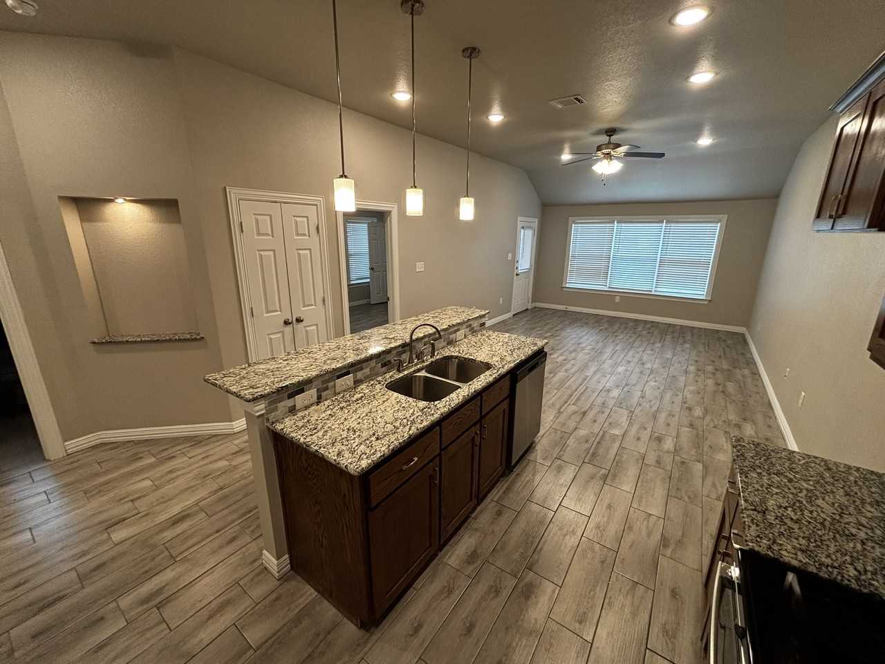 3306 South 13th Street - Photo 6 of 25