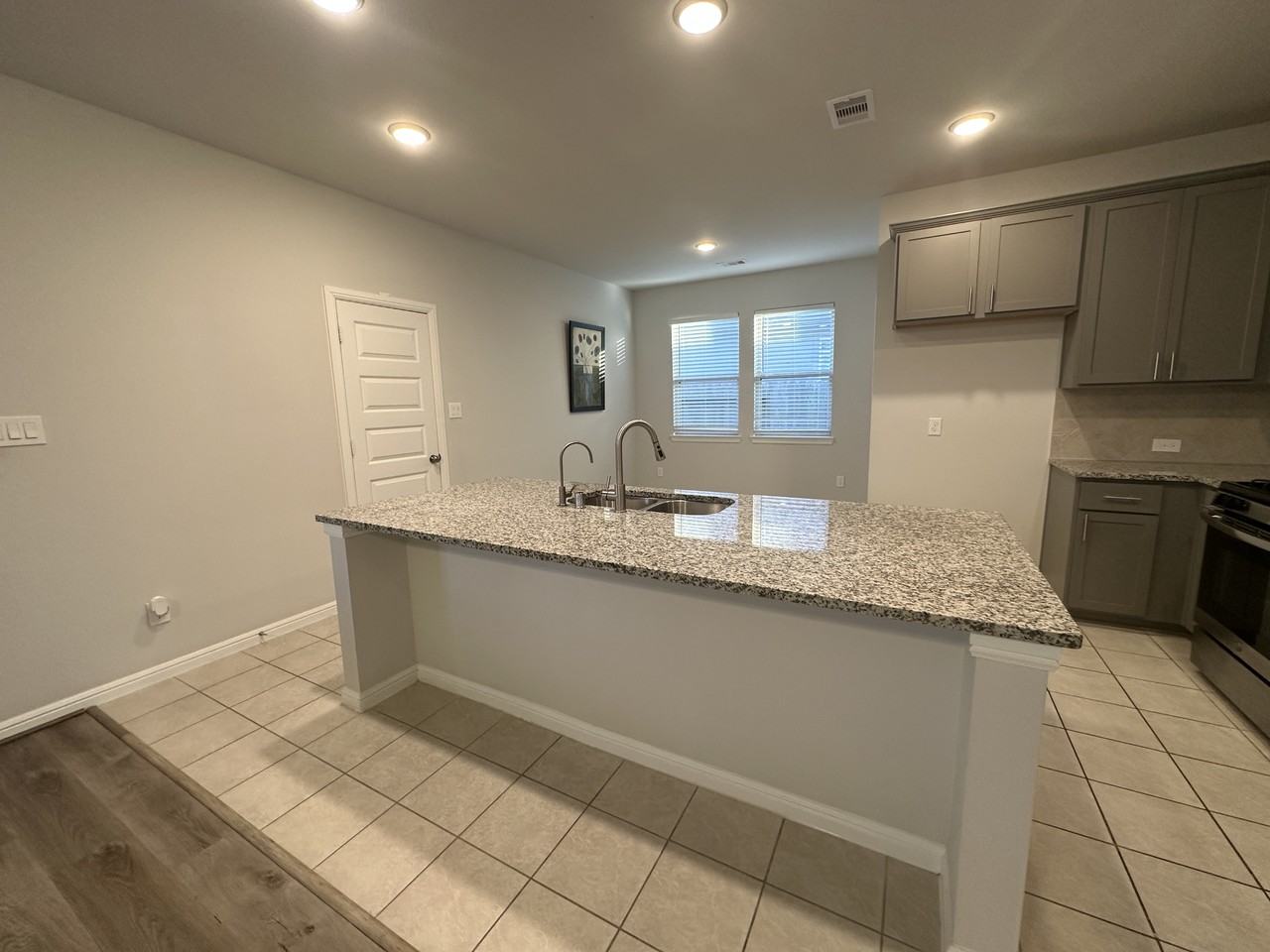 8019 Cliffside Terrace Ct #NA - Photo 3 of 21