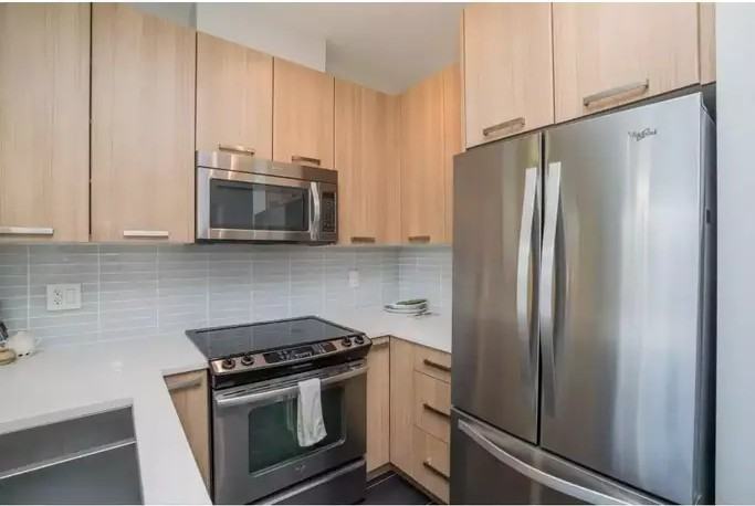 15388 105 Ave #402 - Photo 5 of 21