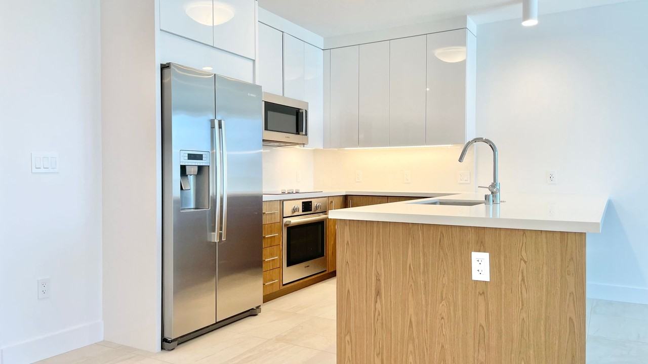 629 Keeaumoku St #1806 - Photo 6 of 34