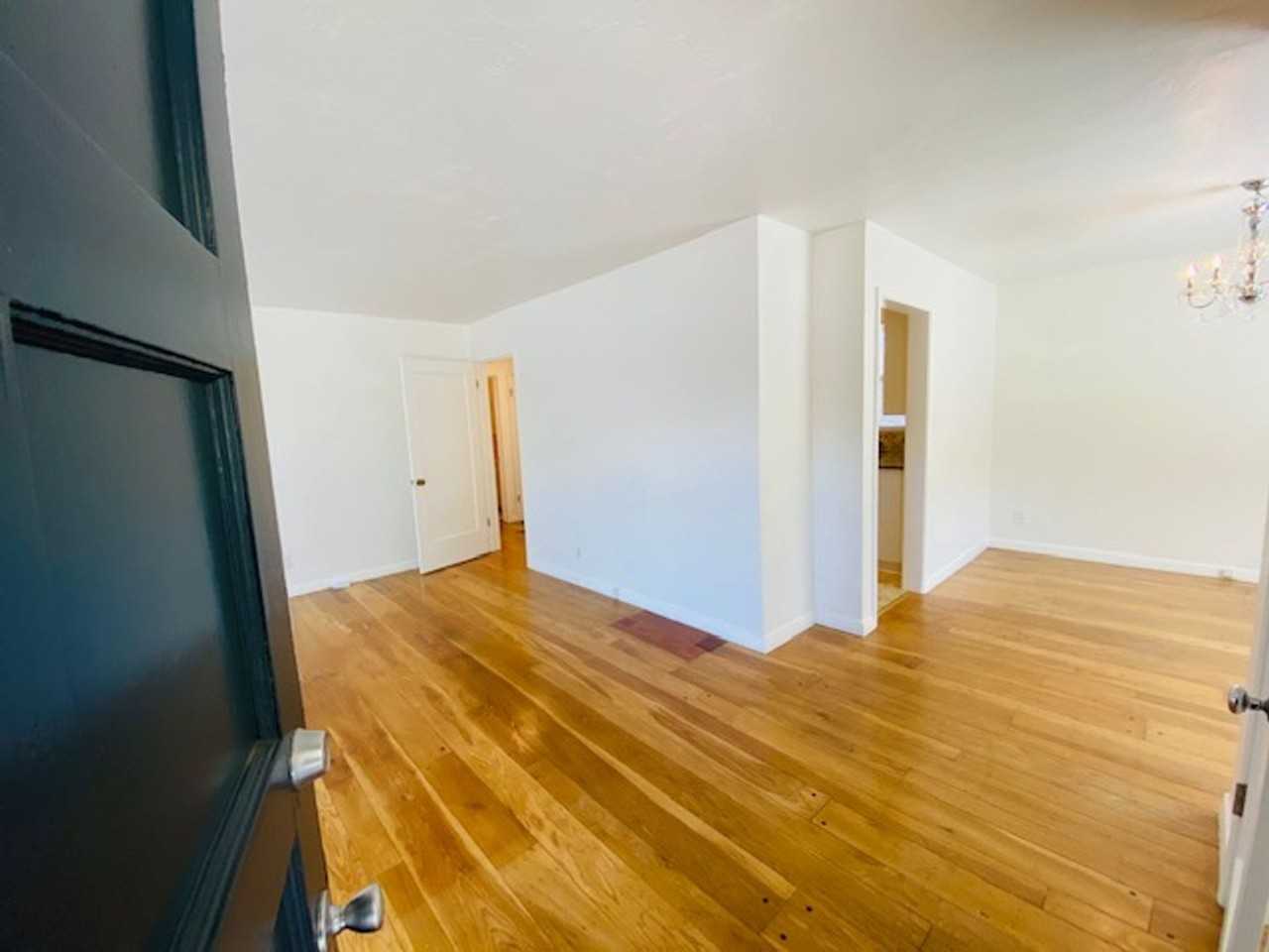 3718 Sundale Rd - Photo 3 of 26