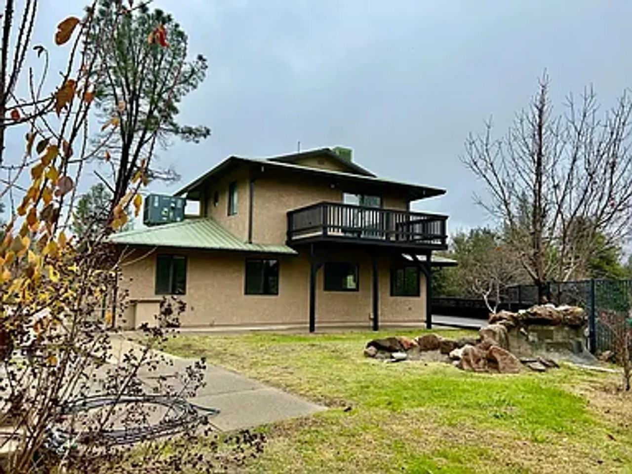 11028 Wingfield Ln - Photo 2 of 26