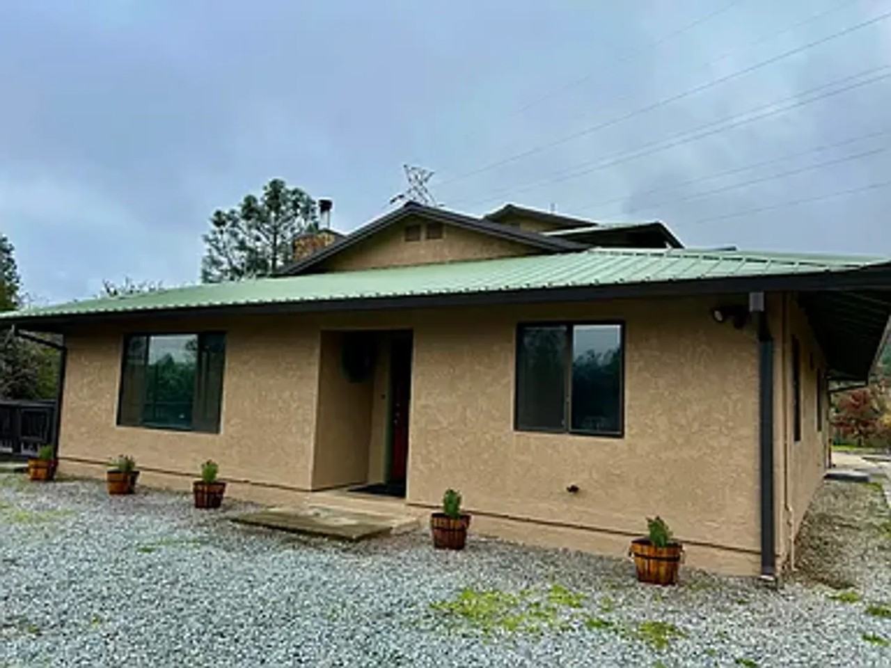 11028 Wingfield Ln - Photo 4 of 26