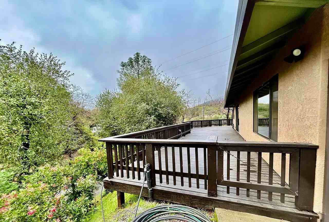 11028 Wingfield Ln - Photo 6 of 26