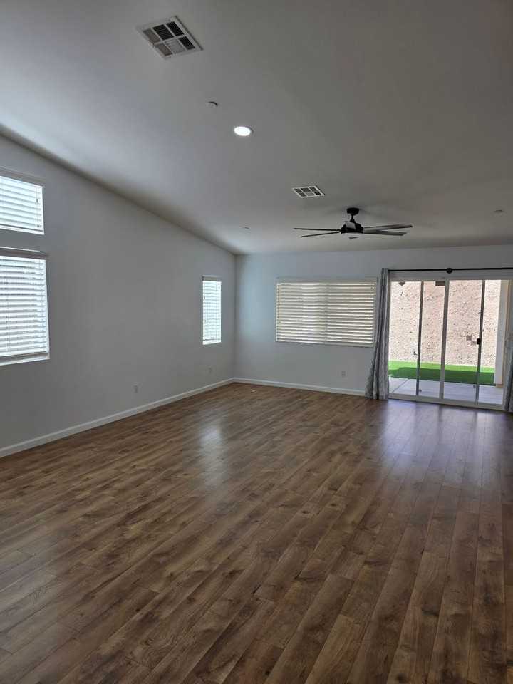 34130 Dianthus Ln - Photo 7 of 20