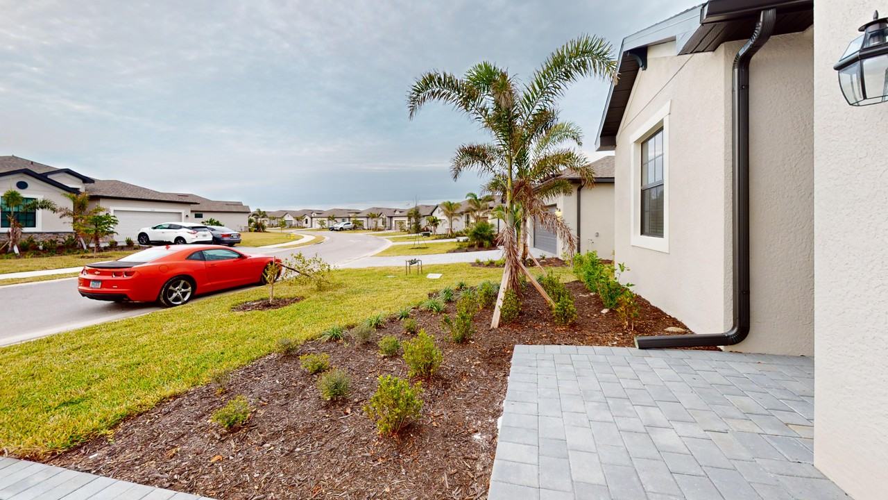 1505 Saddlewood Cir #NA - Photo 2 of 37