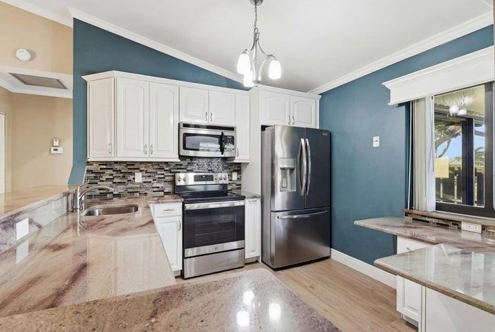 5694 Northpointe Lane - Photo 4 of 7