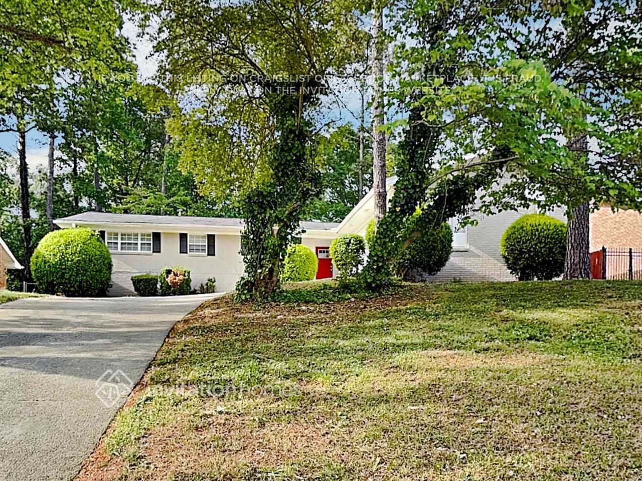 2813 Rainbow Forest Dr