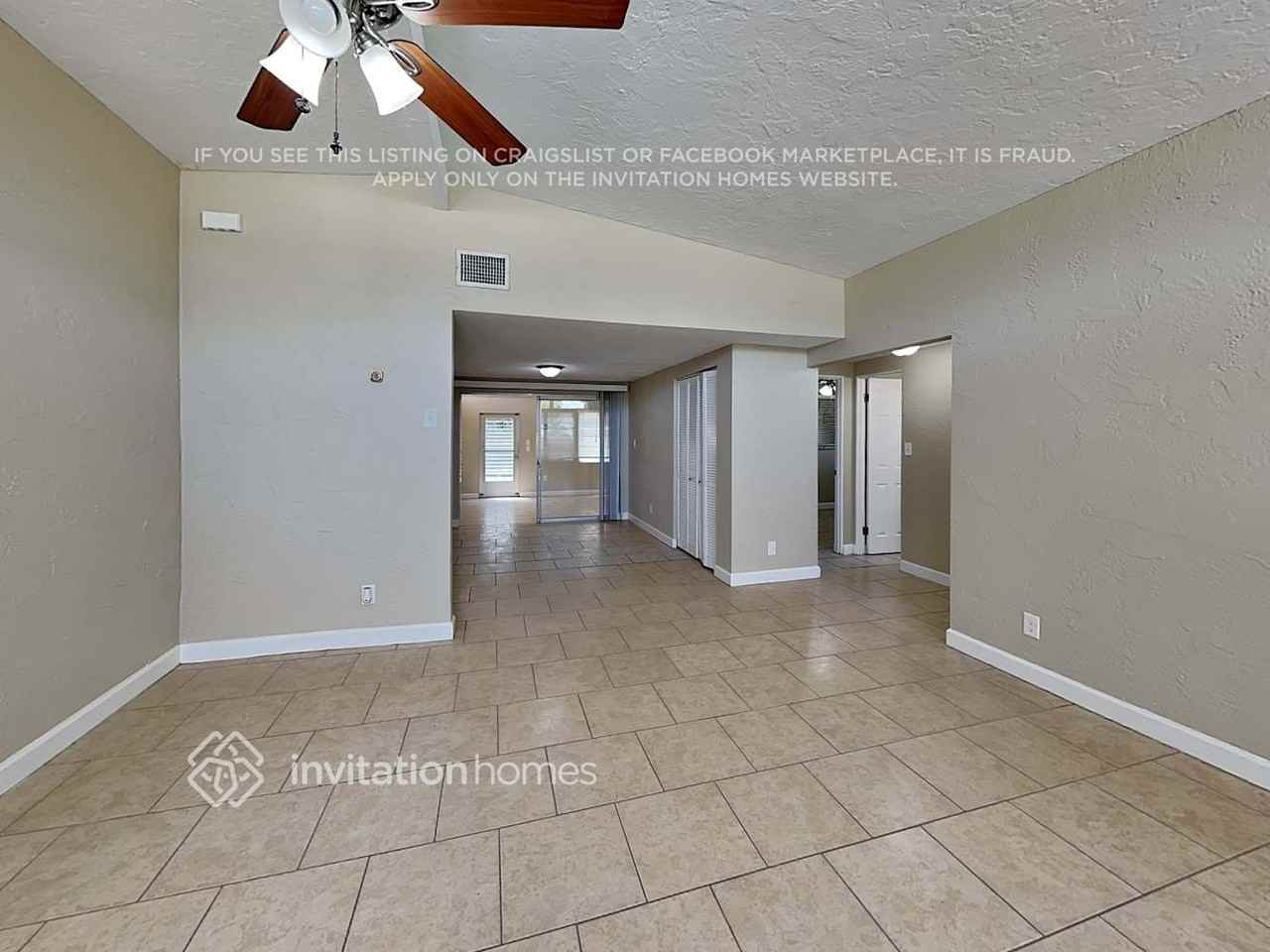 3652 Prado Dr - Photo 4 of 18