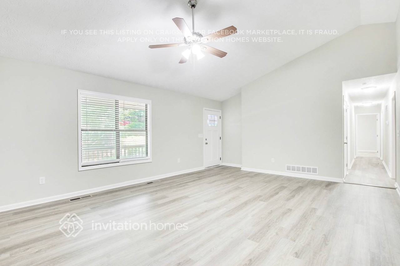 830 Sunset Ct Nw - Photo 2 of 25