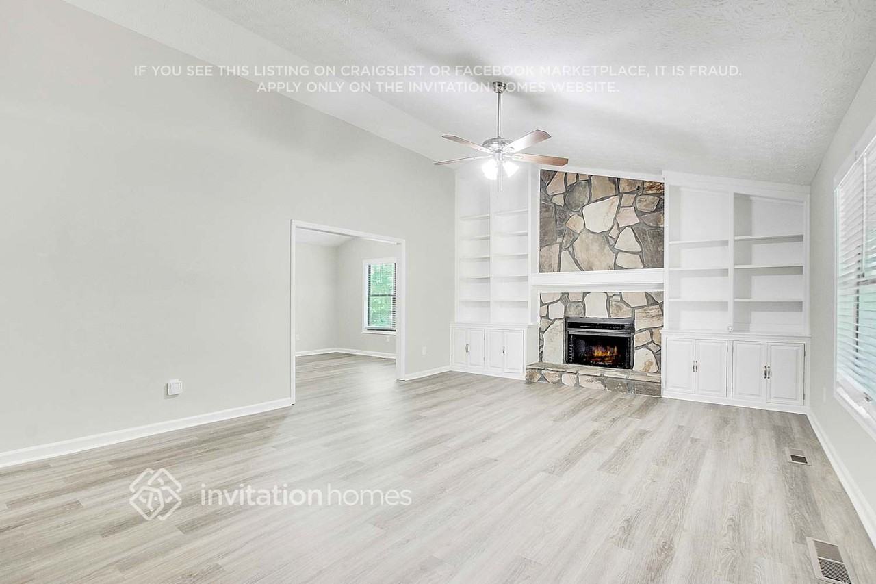 830 Sunset Ct Nw - Photo 4 of 25