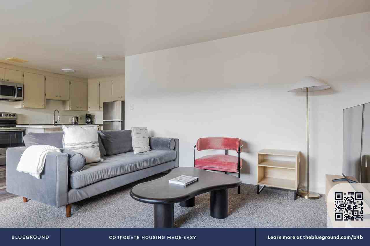 4235 27th Ave W #901 - Photo 6 of 21