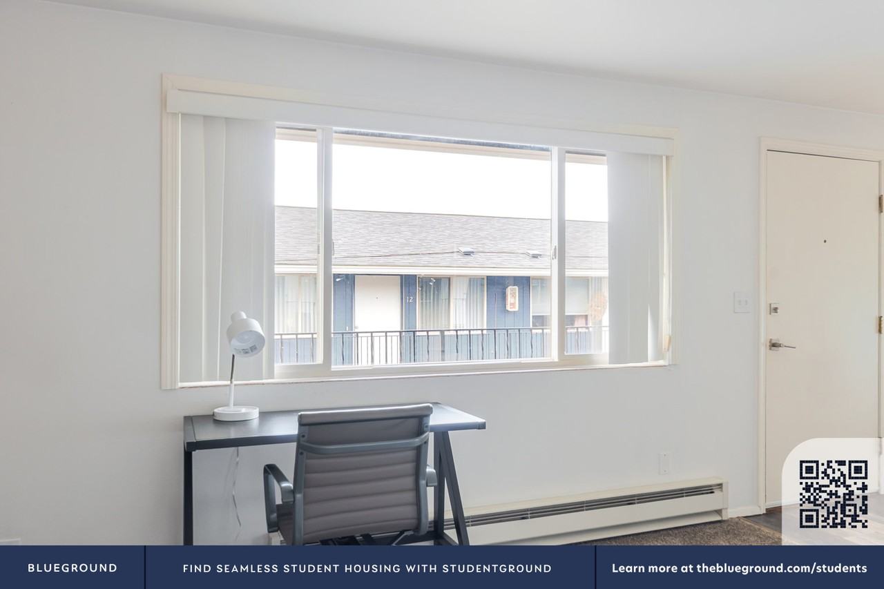 4235 27th Ave W #901 - Photo 7 of 21