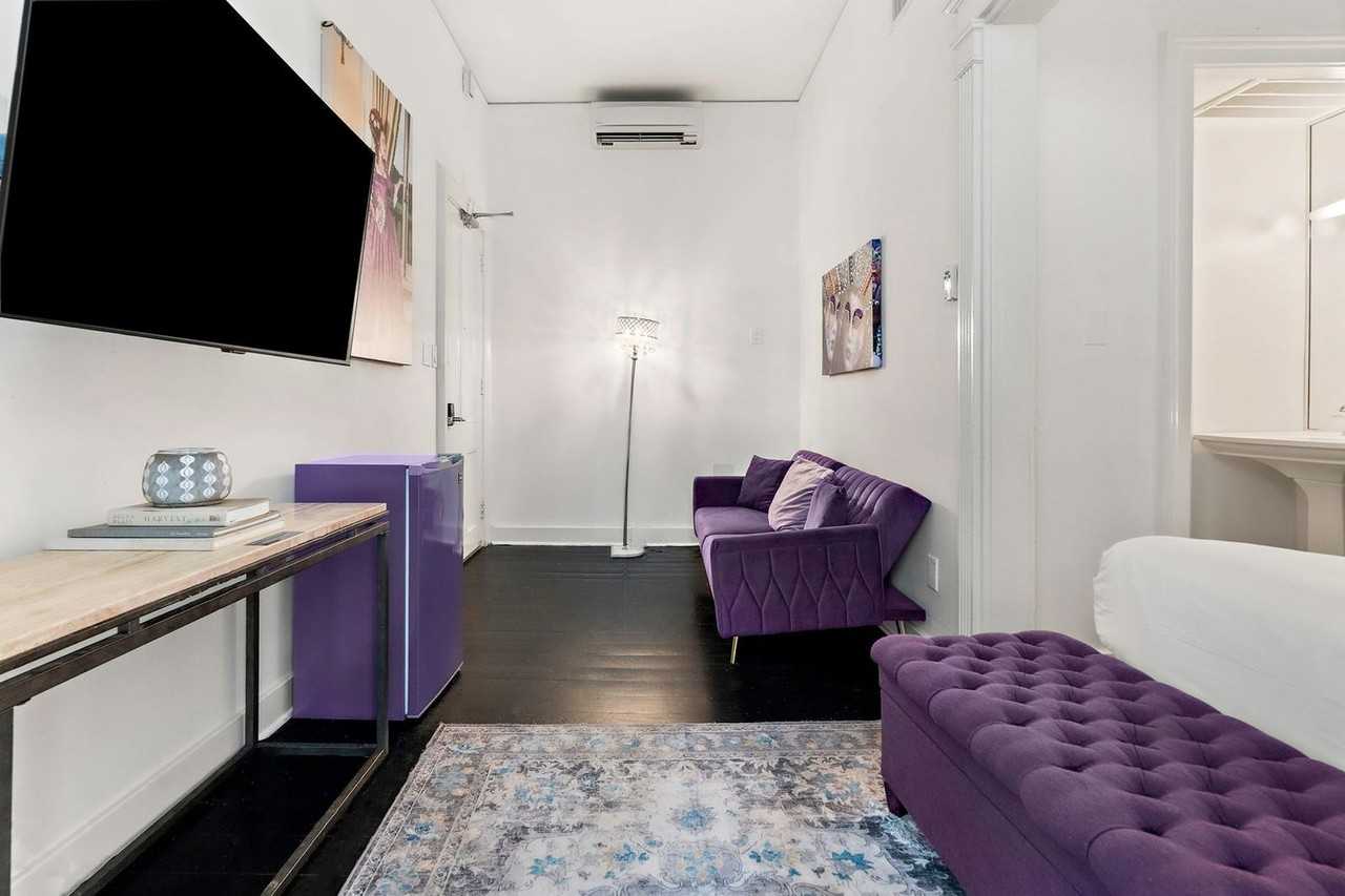 508 Chartres Street - Photo 4 of 20