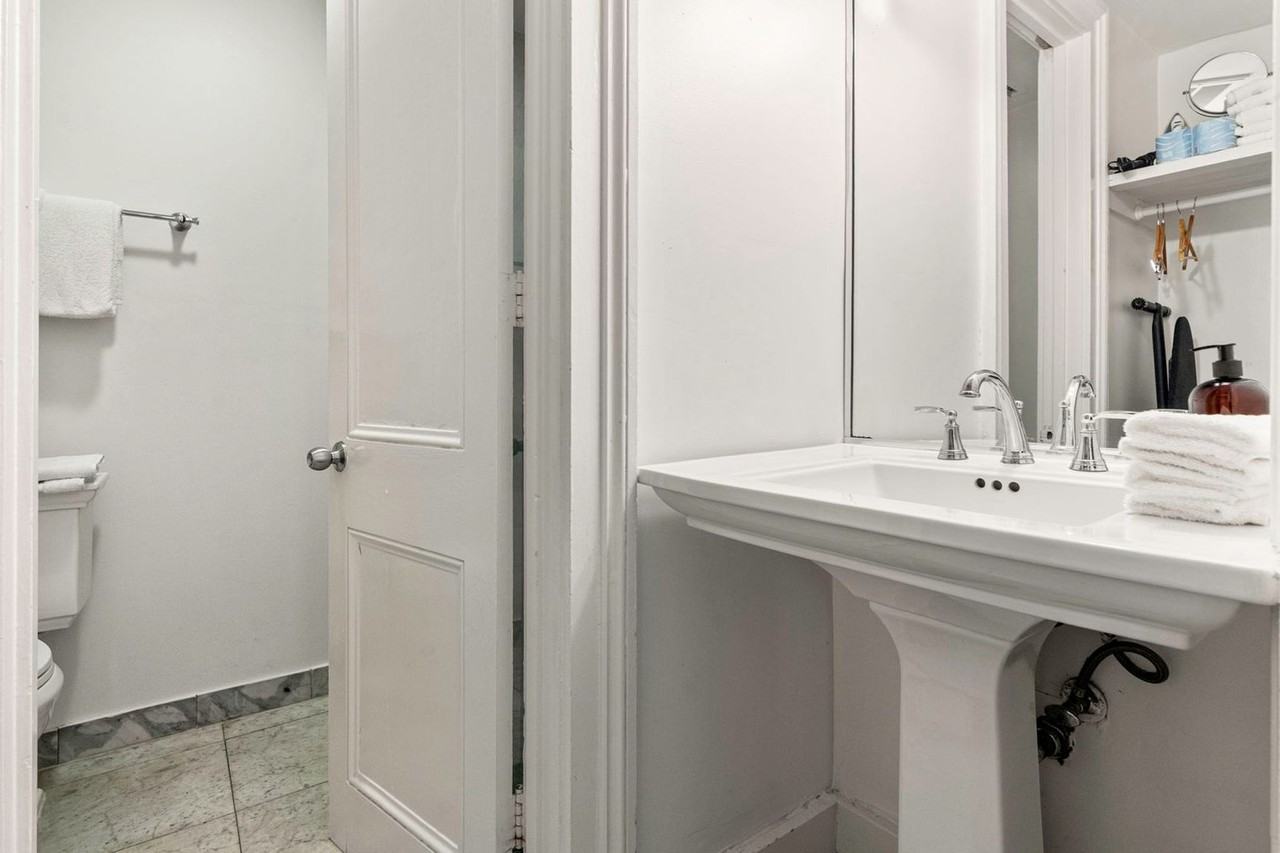508 Chartres Street - Photo 7 of 20