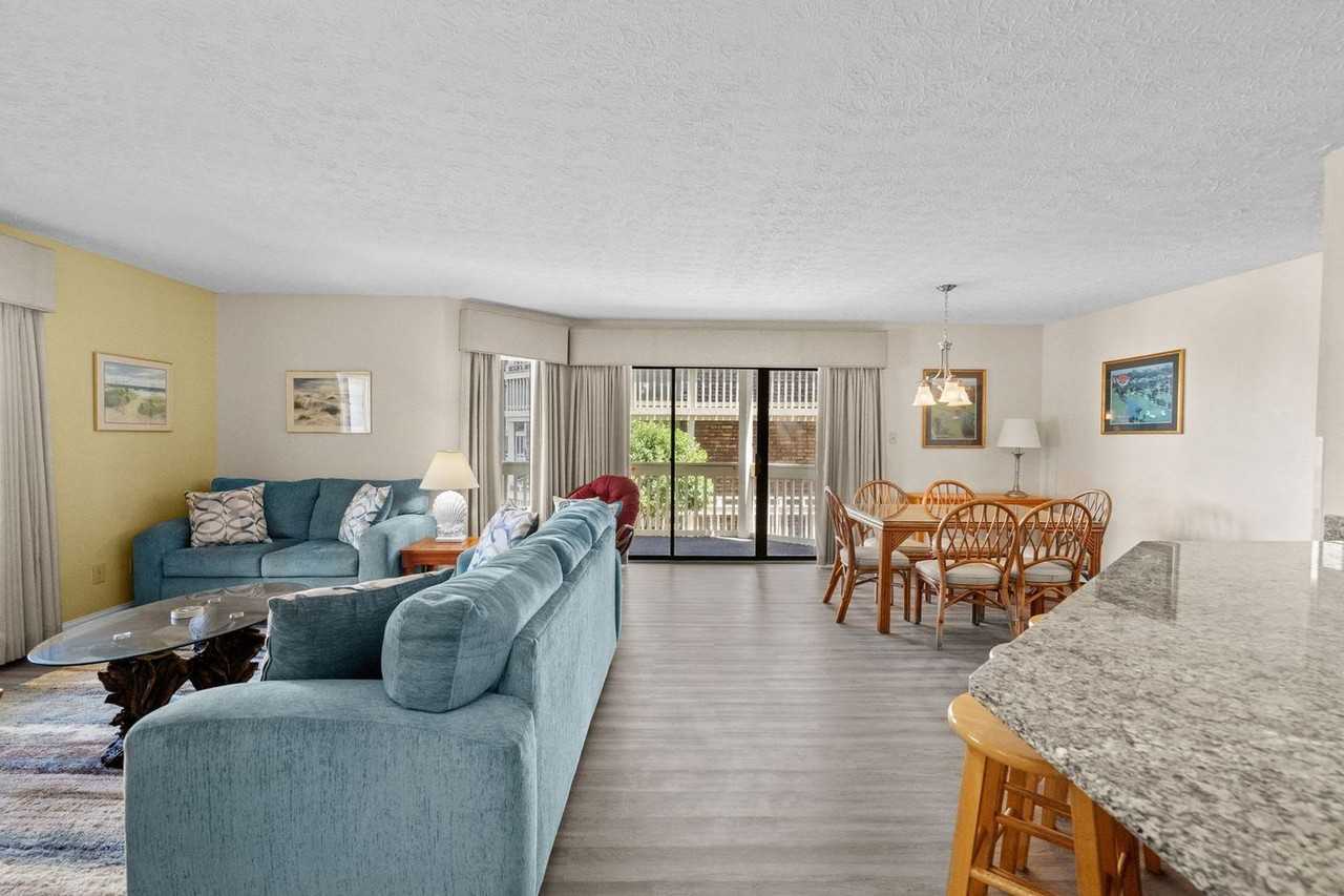 2805B N Ocean Blvd #1308944P - Photo 4 of 40