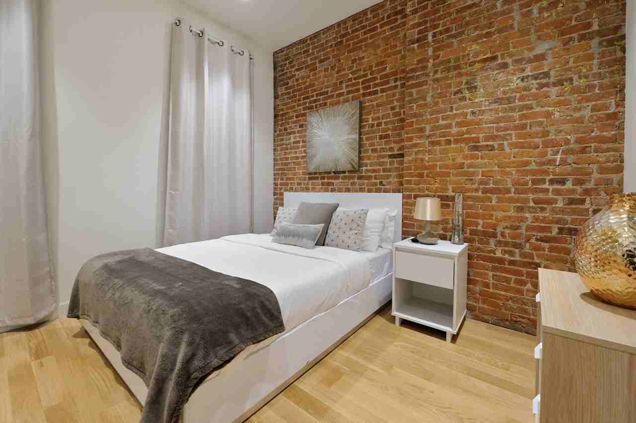 353 W 46th St #1323938P - Photo 3 of 28