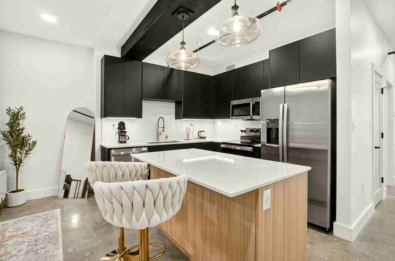 15 W 6th St #1322468P - Photo 5 of 15