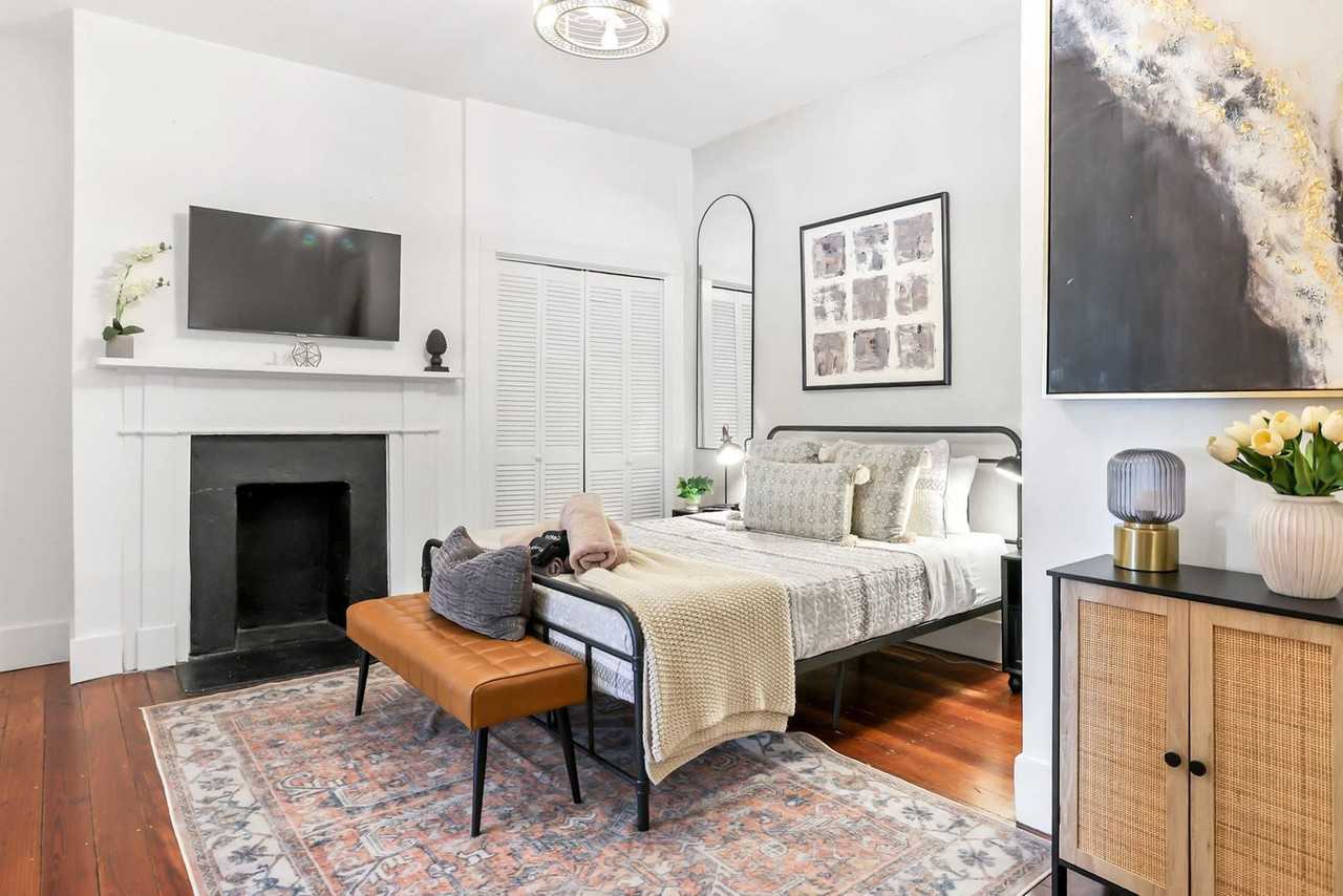 505 E Mcdonough St #1359172P - Photo 5 of 34