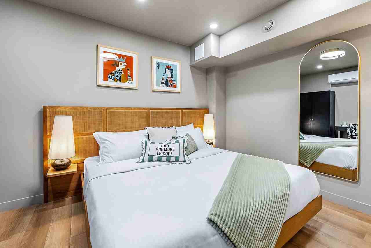 168 Mccaul St #1389236P - Photo 6 of 10