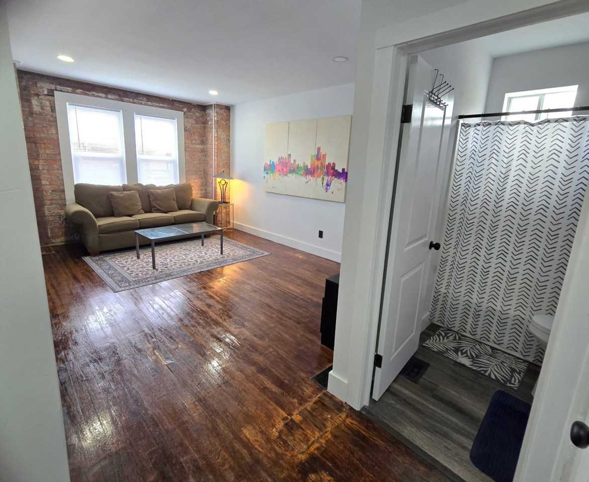 11765 Glenfield St #1437649P - Photo 4 of 15