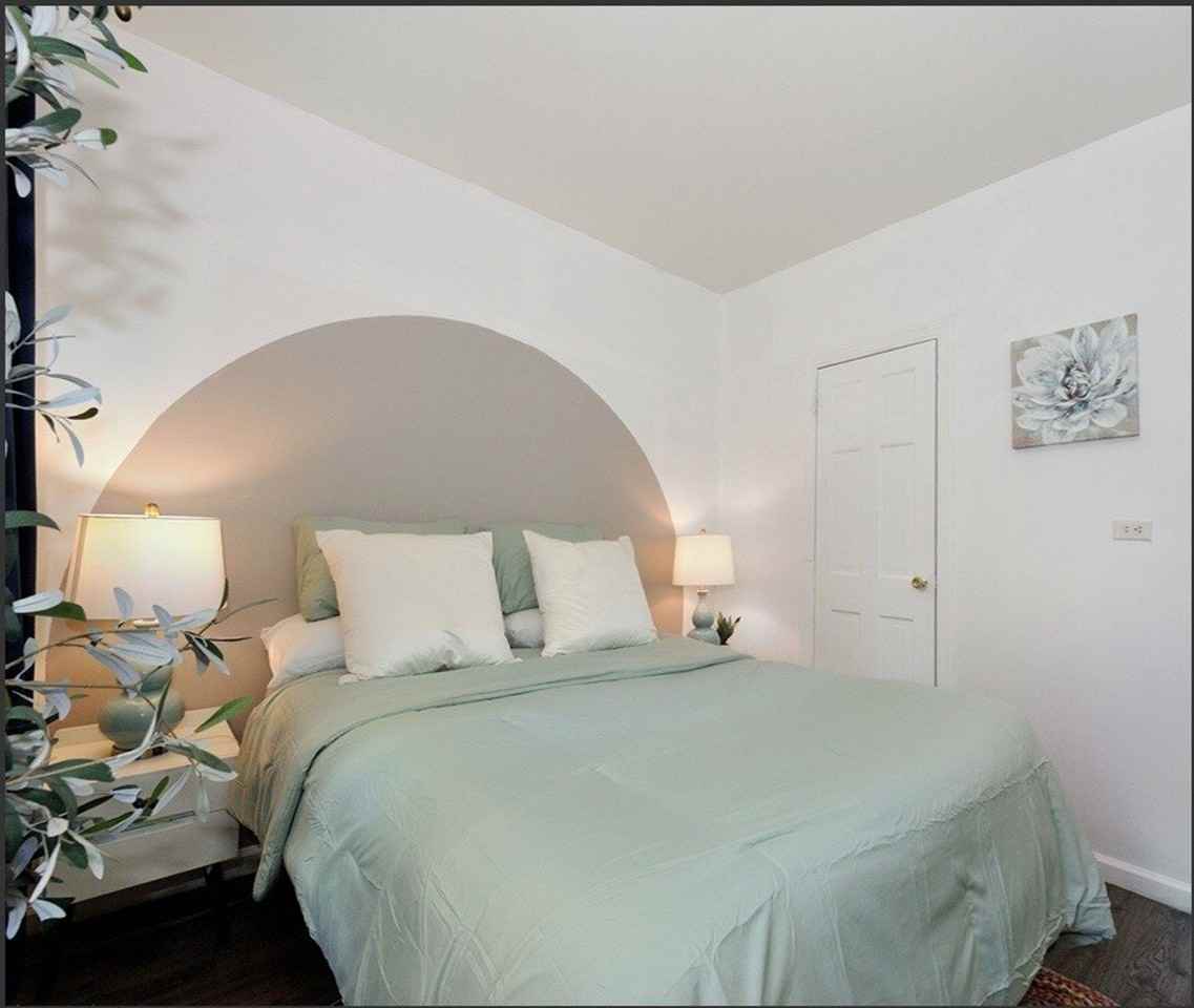 476 9th Ave #1438794P - Photo 5 of 13