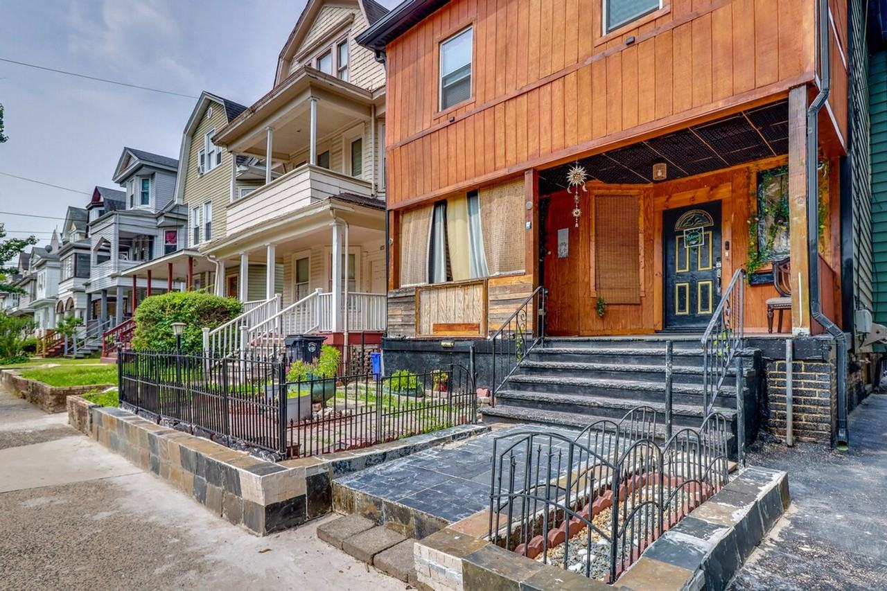 787 S 13th St #1299613P - Photo 3 of 24