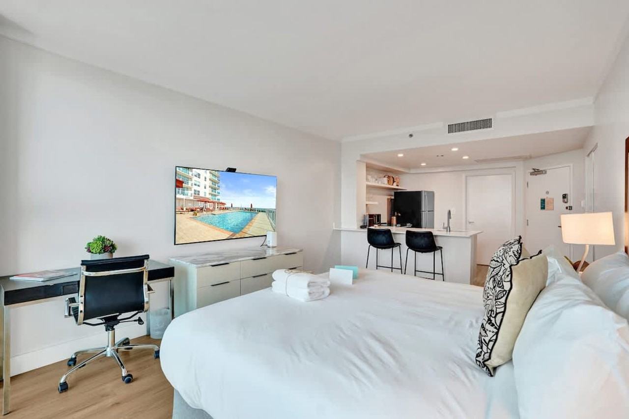 2889 Mcfarlane Rd #1504062P - Photo 2 of 48