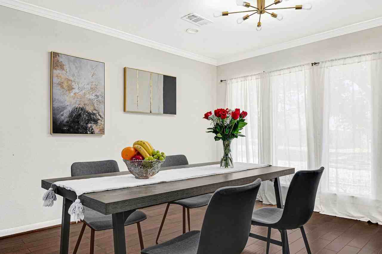 5534 Loch Lomond Dr #1514796P - Photo 5 of 22