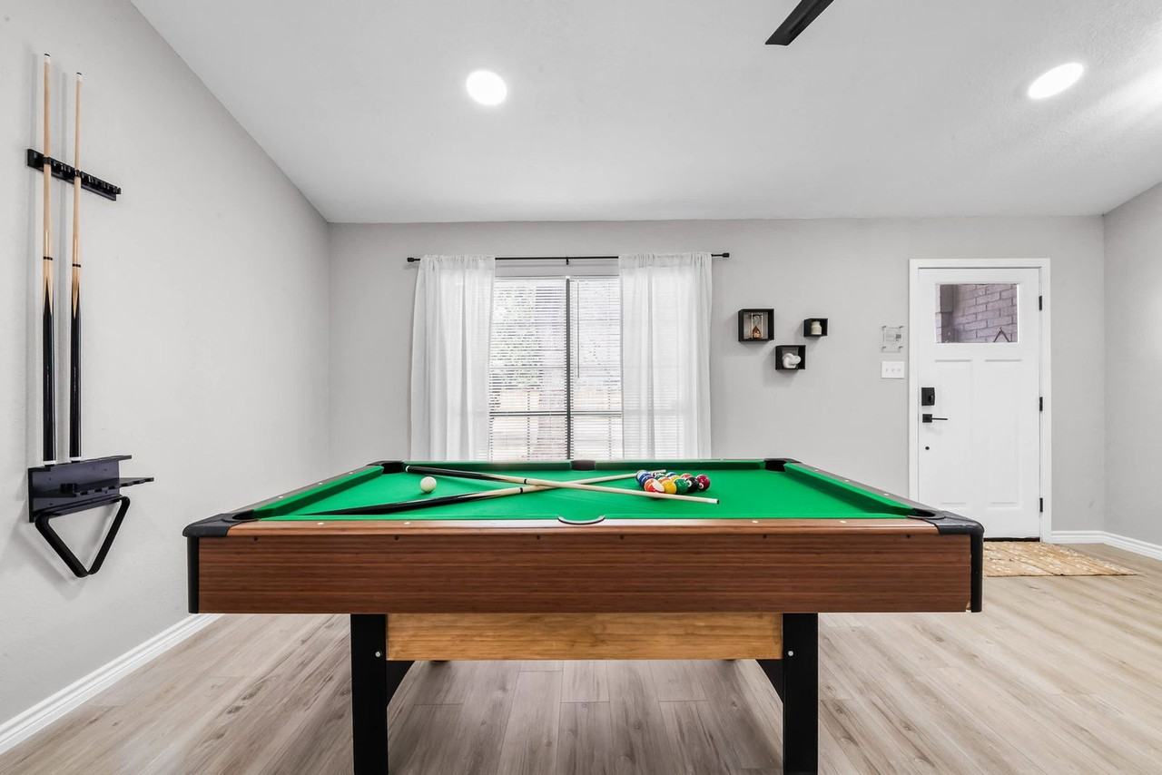 1040 Eagle Dr #1514800P - Photo 6 of 31