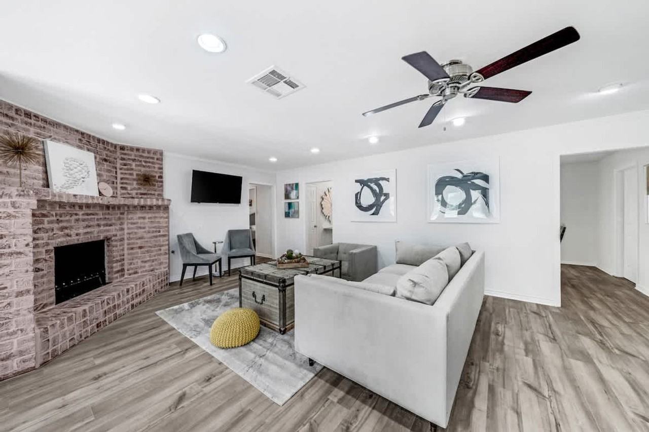 5474 Imogene St #1514823P - Photo 2 of 23