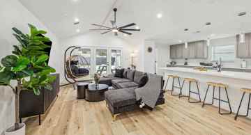 featured image of 5631 Cerritos Dr