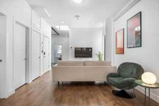 3414 Rue Stanley - Photo 1 of 1