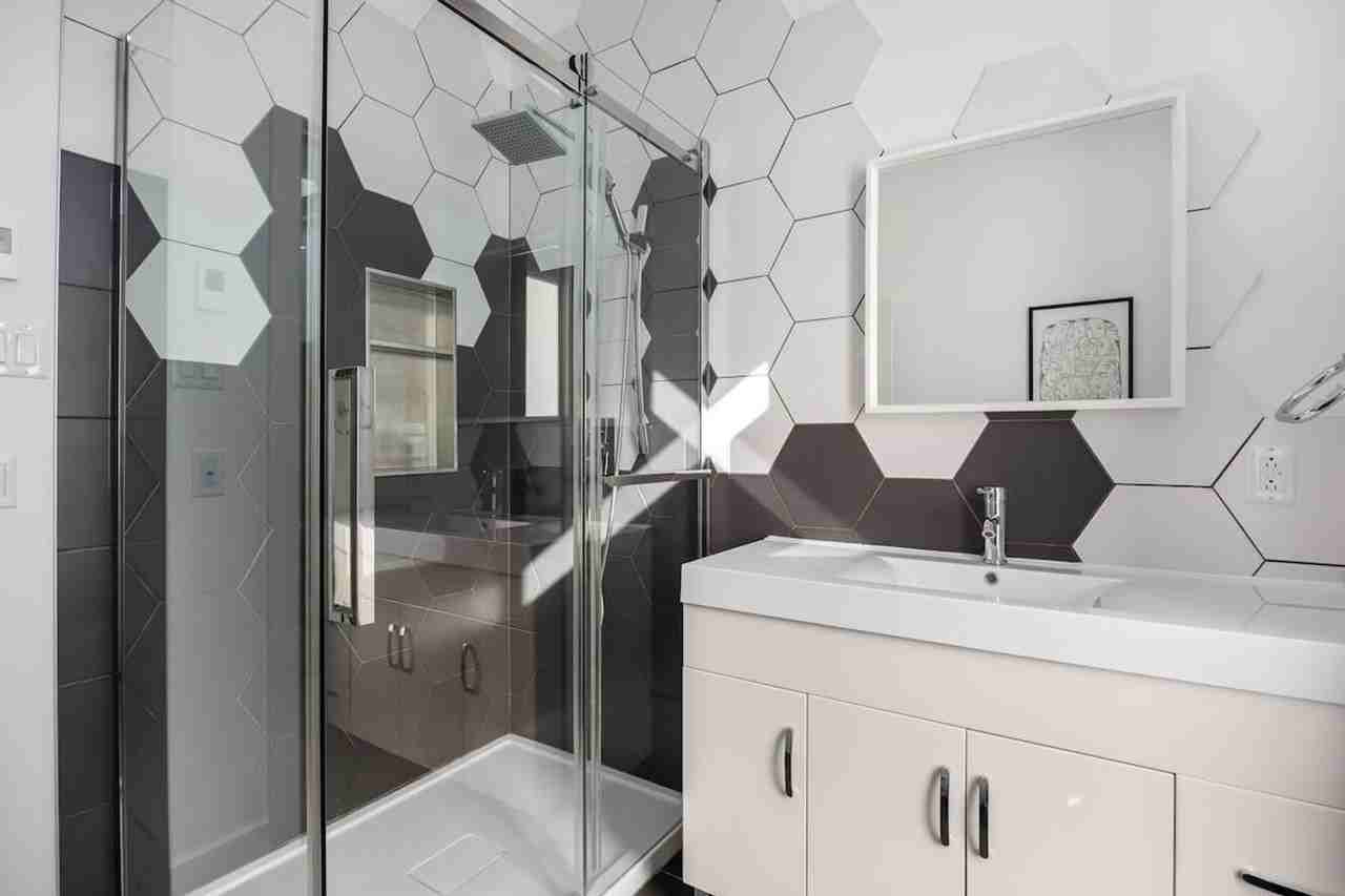 3414 Rue Stanley #1520410P - Photo 5 of 28