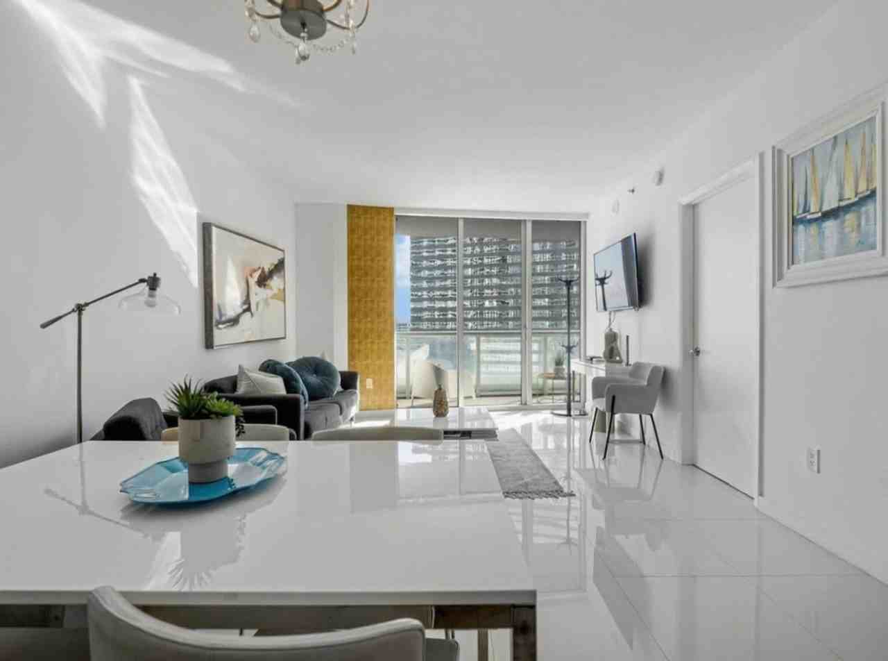 481 Brickell Ave #1520362P - Photo 3 of 17
