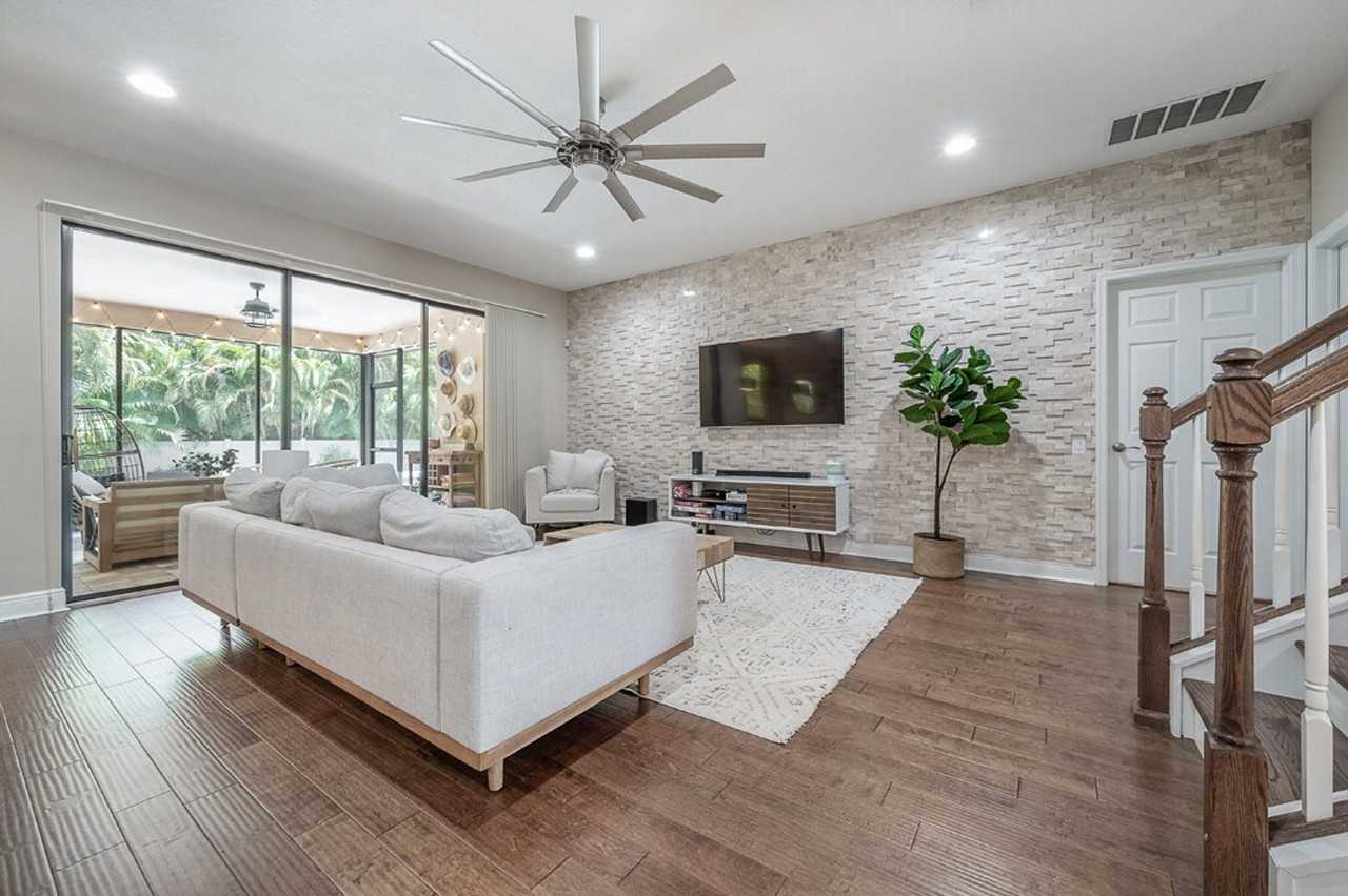 10238 Blossom Trl #1520556P - Photo 2 of 25