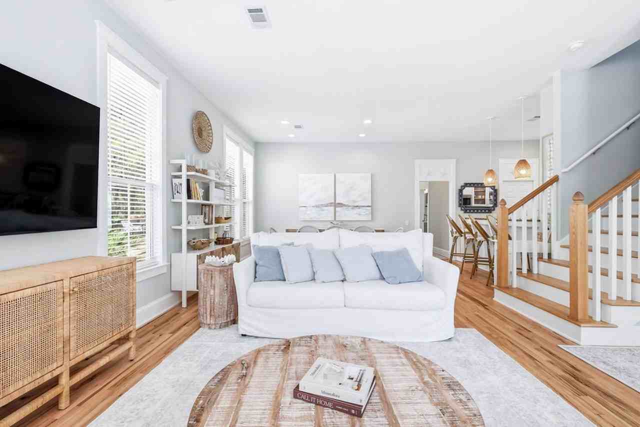 34 N Ryan St #1514903P - Photo 3 of 50