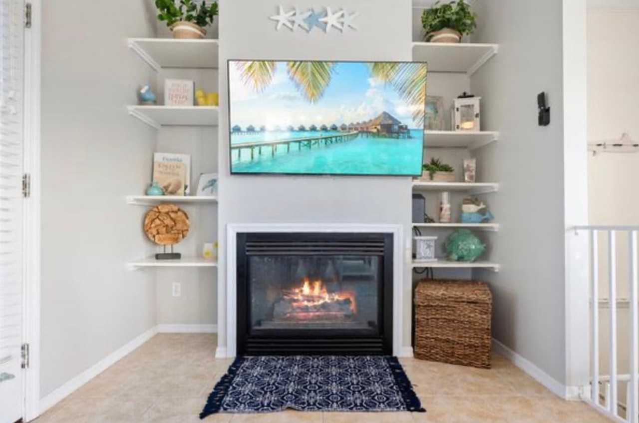 76 Gulf View Dr #1514902P - Photo 4 of 40