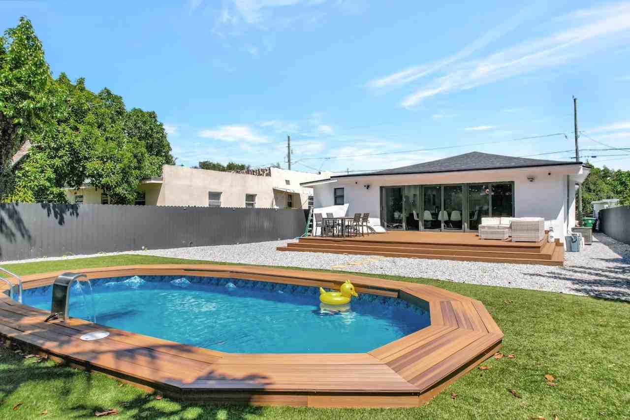 5313 Ne 1st Ave #1521824P - Photo 6 of 50