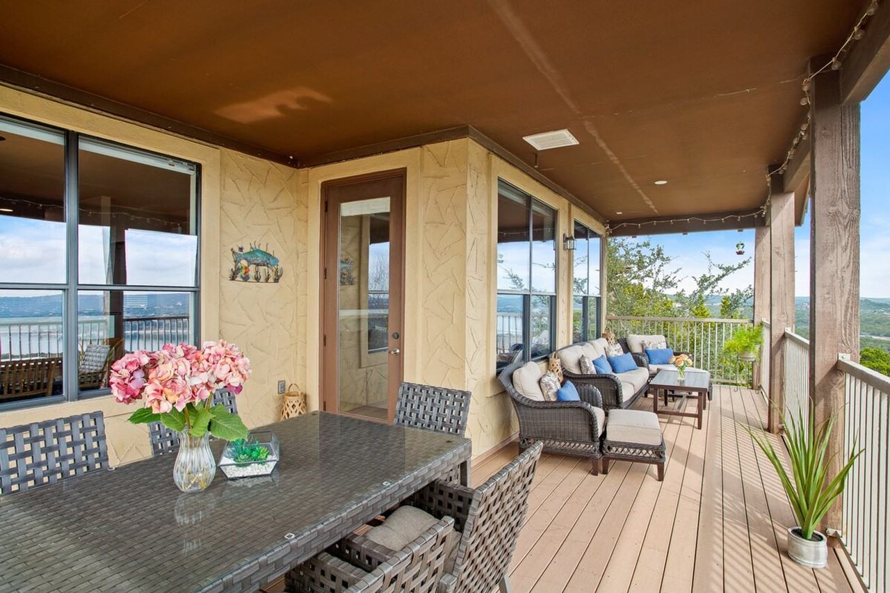 18016 Edgewood Way #1521780P - Photo 4 of 42