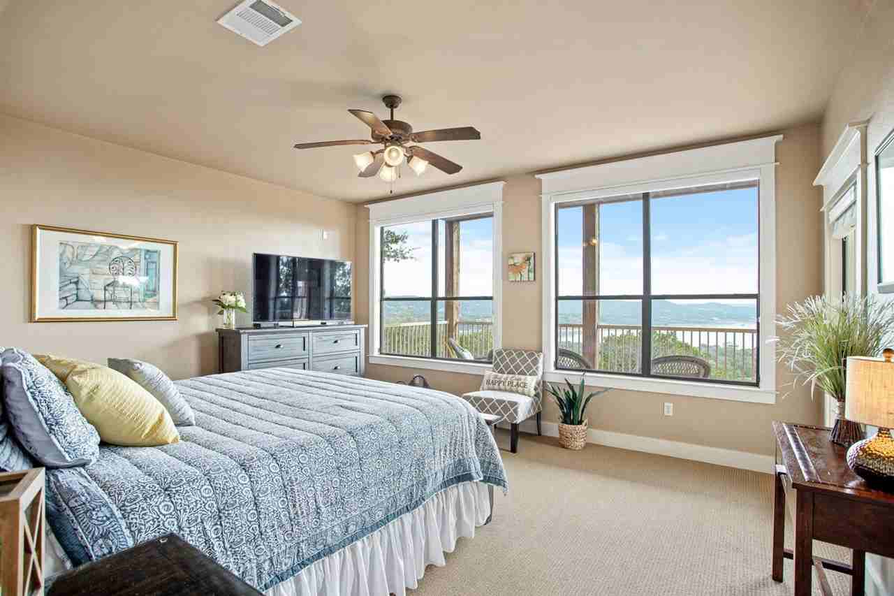 18016 Edgewood Way #1521780P - Photo 6 of 42