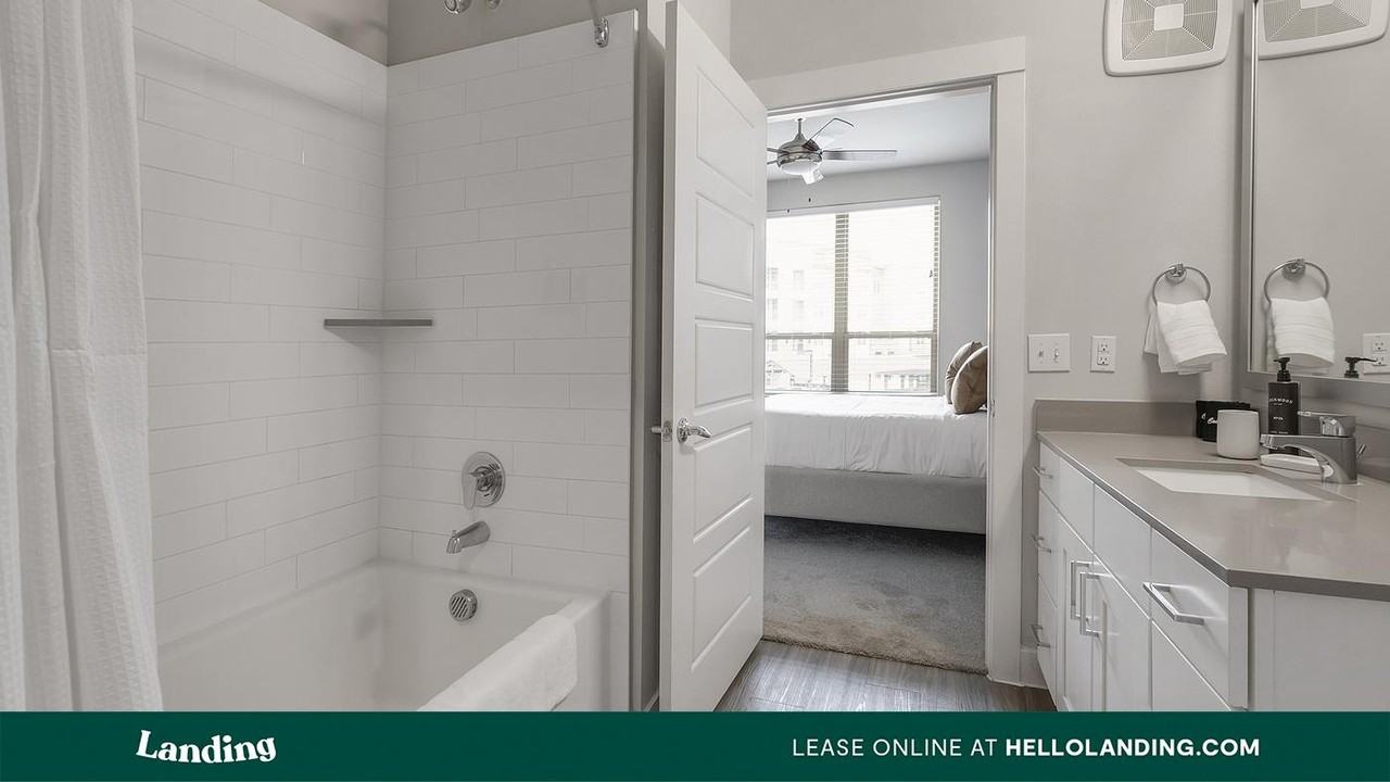880 W Euless Blvd - Photo 6 of 50